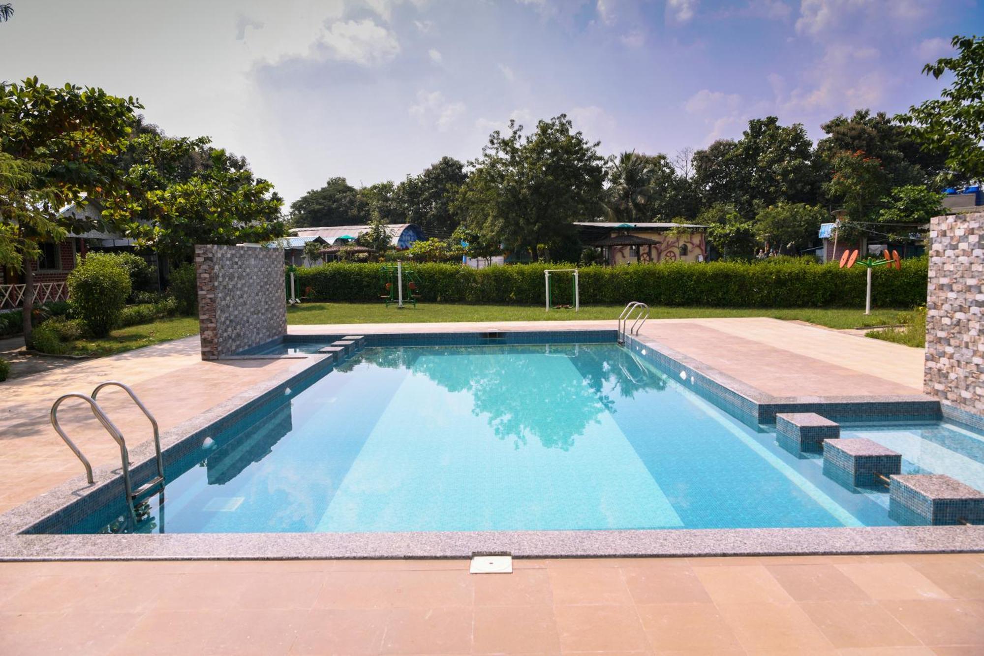 Lighthouse Waterpark And Resort Mansar Exterior photo